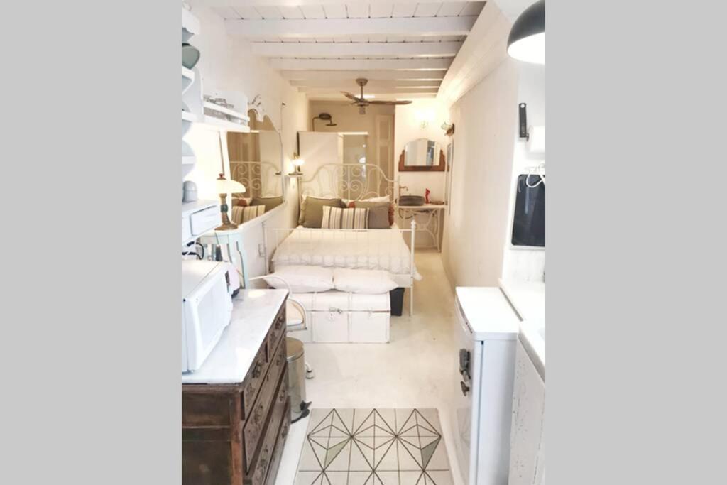 Little Cactus Villa Serifos Town ภายนอก รูปภาพ